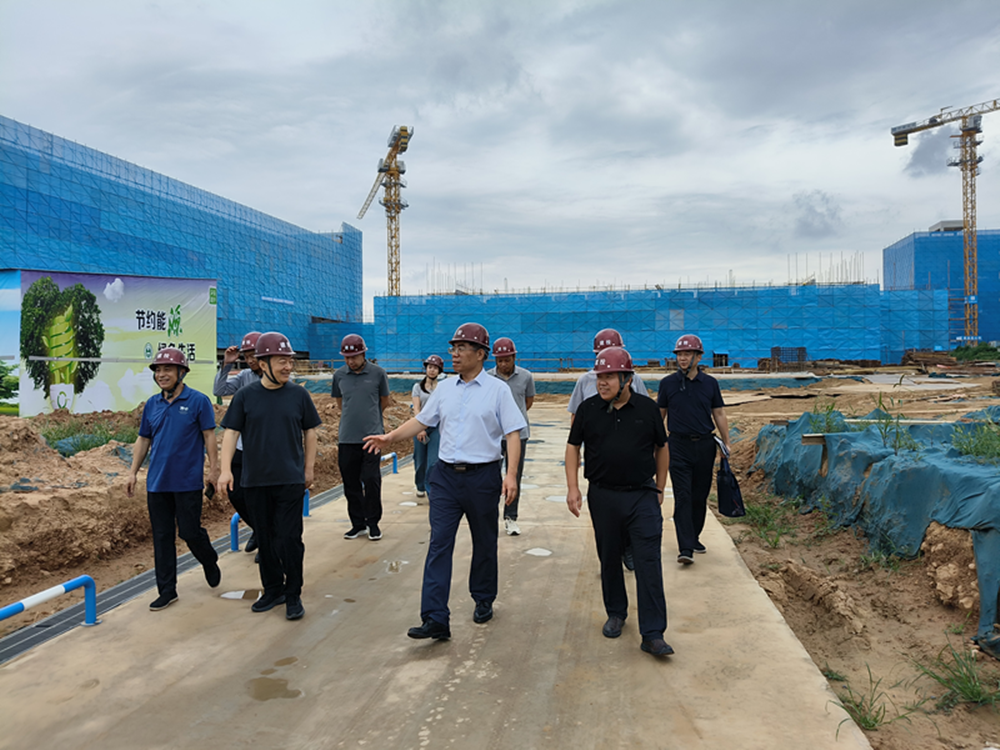 乐鱼官方网站-乐鱼（中国）
党委书记、董事长汪洋到六十七高级中学项目调研项目建设工作